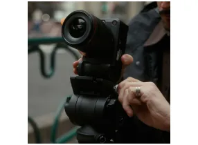 EOS R6 V+RF 20-50mm F4 - Canon
