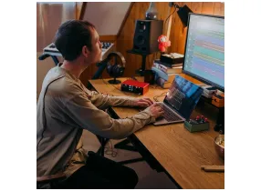 Scarlett 4i4 (4th Generation) - Focusrite