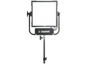 Gemini 1x1 Soft RGBWW - Gemini 1x1 Soft RGBWW LED Panel (Pole-Operated Yoke, EU Power Cable) 945-1111