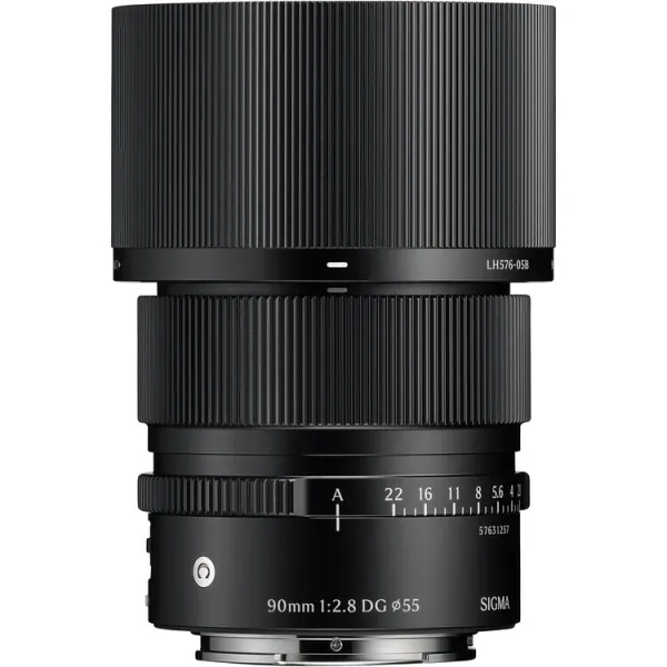 90mm f/2.8 DG L-Mount - Sigma