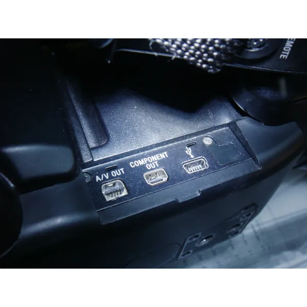 4-164-565-01 - Sony