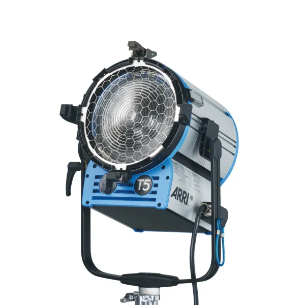 True Blue T5 MAN - Arri