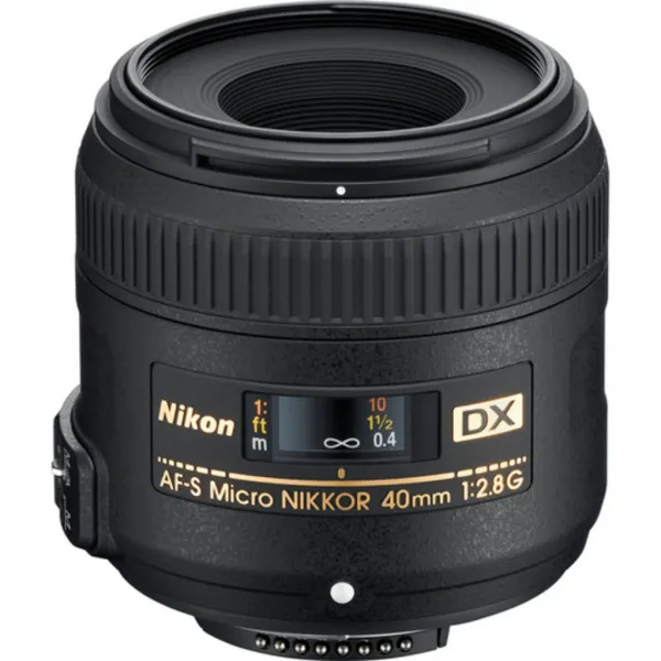 DX 40mm f/2.8G AF-S DX Micro - Nikon